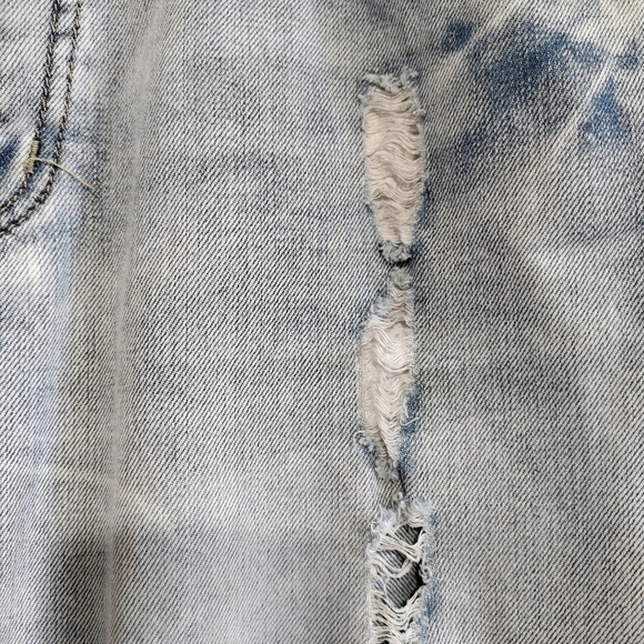 CJ Black acid wash destructed mens jeans size 32/34 from Rue21 - Picture 7 of 9